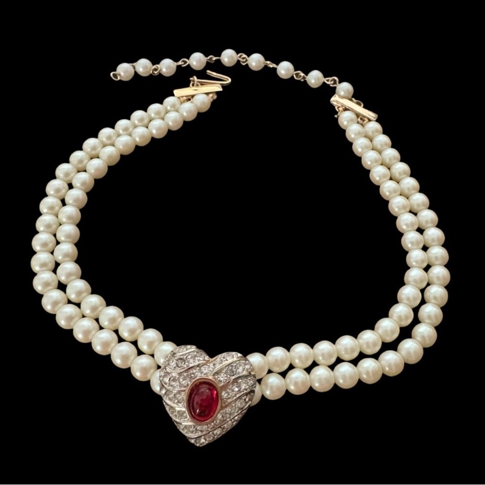 ✨Elegant Signed Pearl Necklace with Red Heart Cabochon